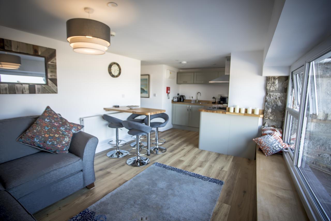 Waters Edge Holiday Apartments 벤레치 외부 사진